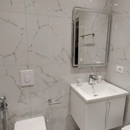 New Bazaar Retreat 2 Apartman Tirana